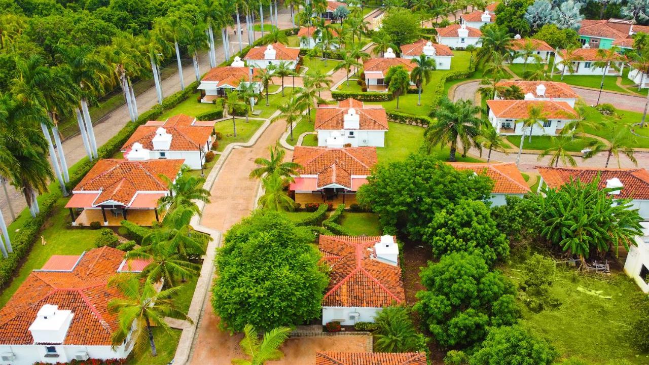 Las Veraneras Villas & Resort Acajutla Εξωτερικό φωτογραφία